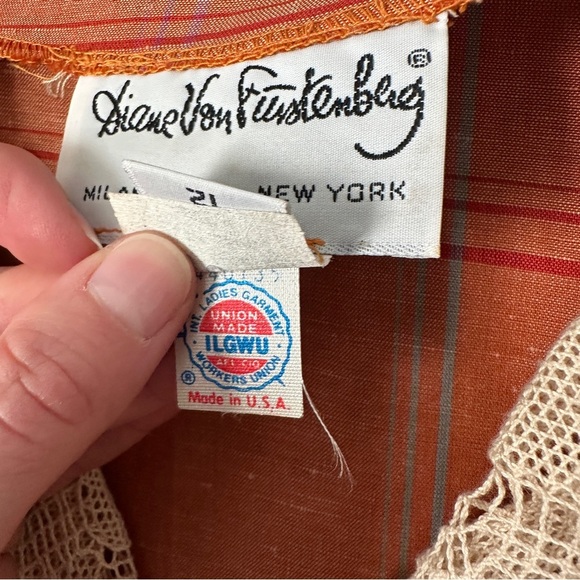 Vintage Diane Von Furstenberg Terracotta Midi Dress with Cream Lace - Picture 7 of 8